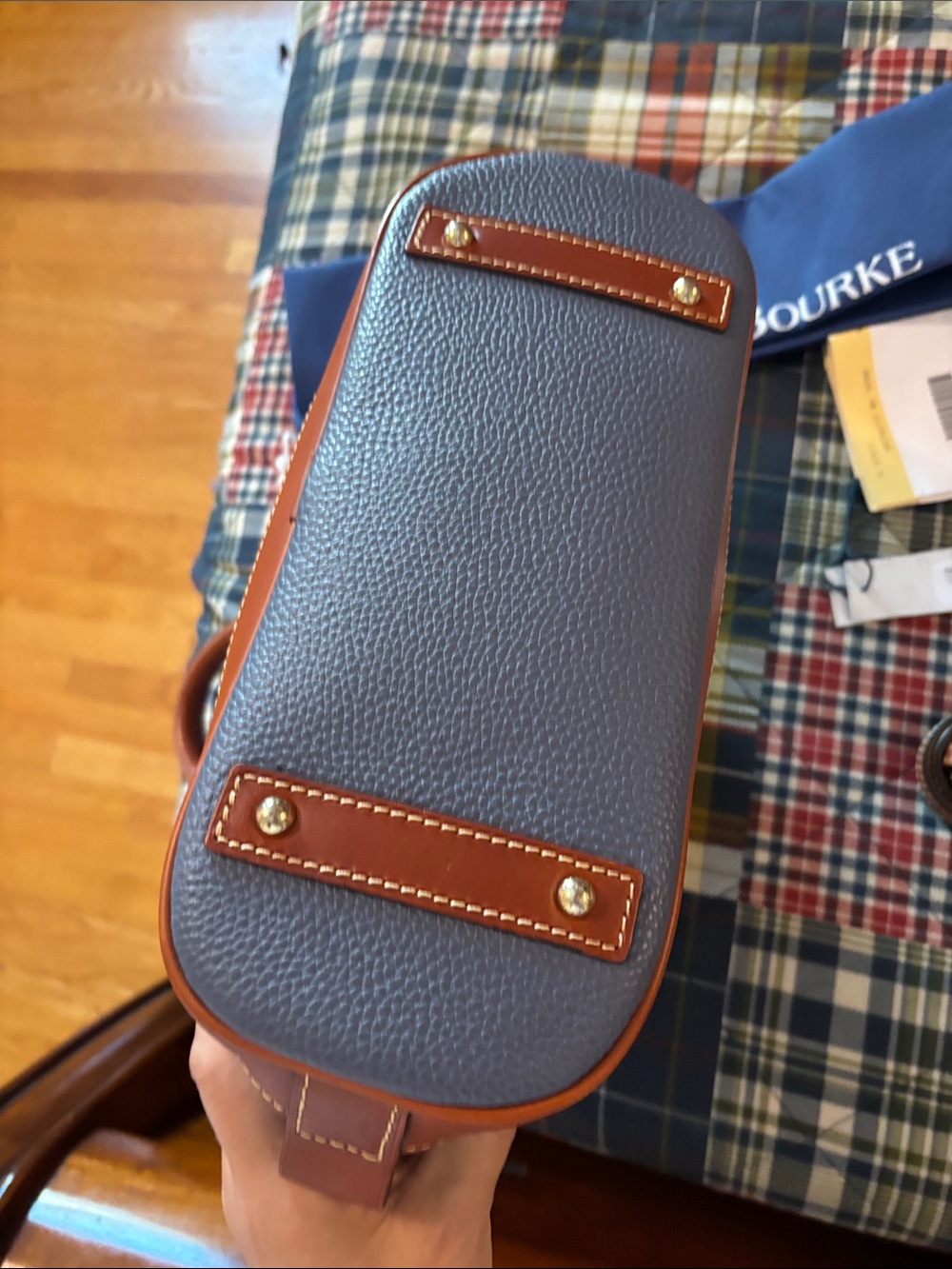 Dooney & Bourke zip zip satchel with dust bag - Picture 10 of 11